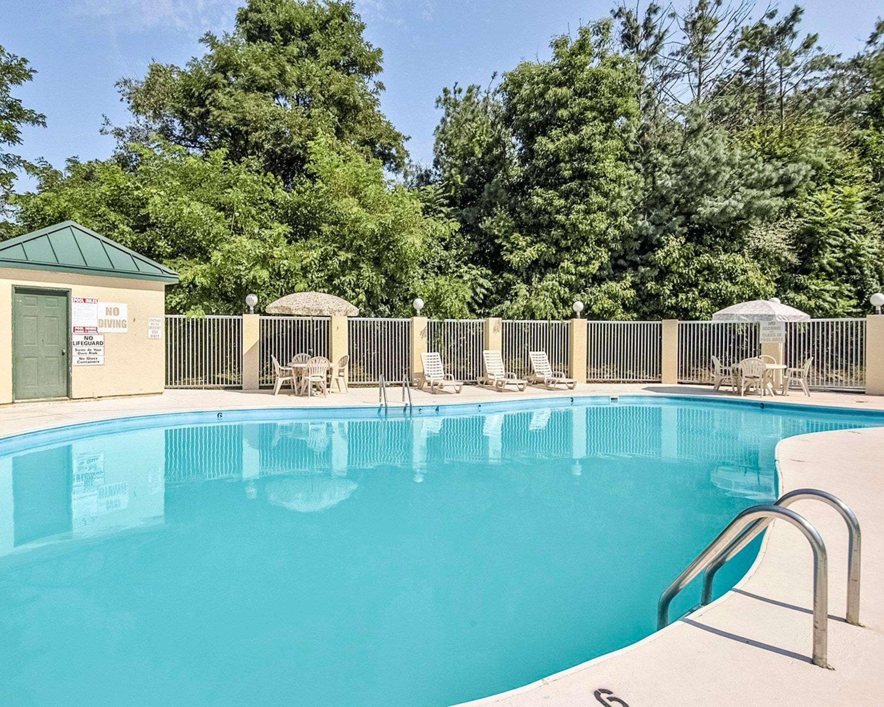 Clarion Pointe Beckley Hotel Luaran gambar